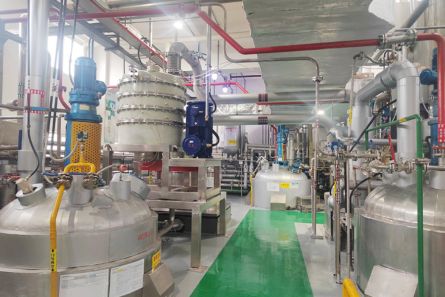 Acetonitrile Distillation